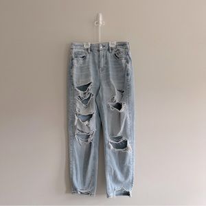 American Eagle Distressed Mom Jean